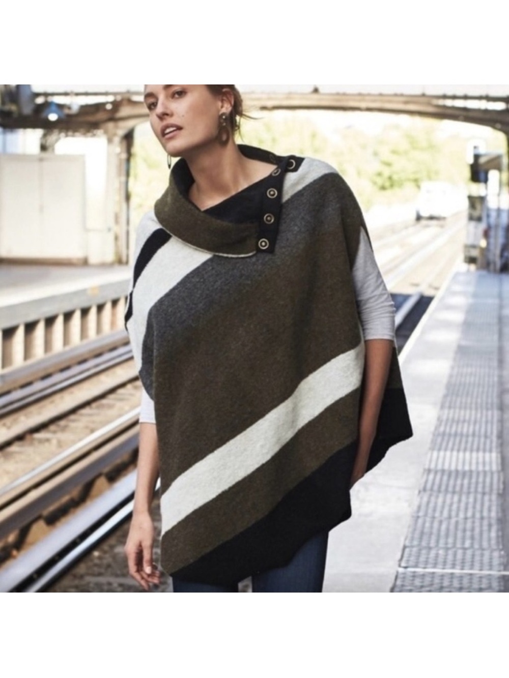 Anthropologie Tabitha Striped Poncho Cape Medium Wool Blend